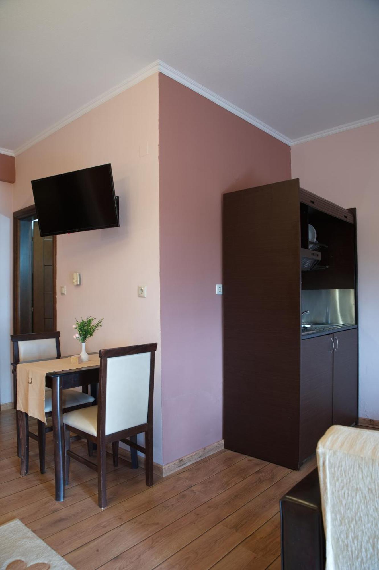 Hotel Agnanti Unique Hospitality Kastoria Exteriör bild